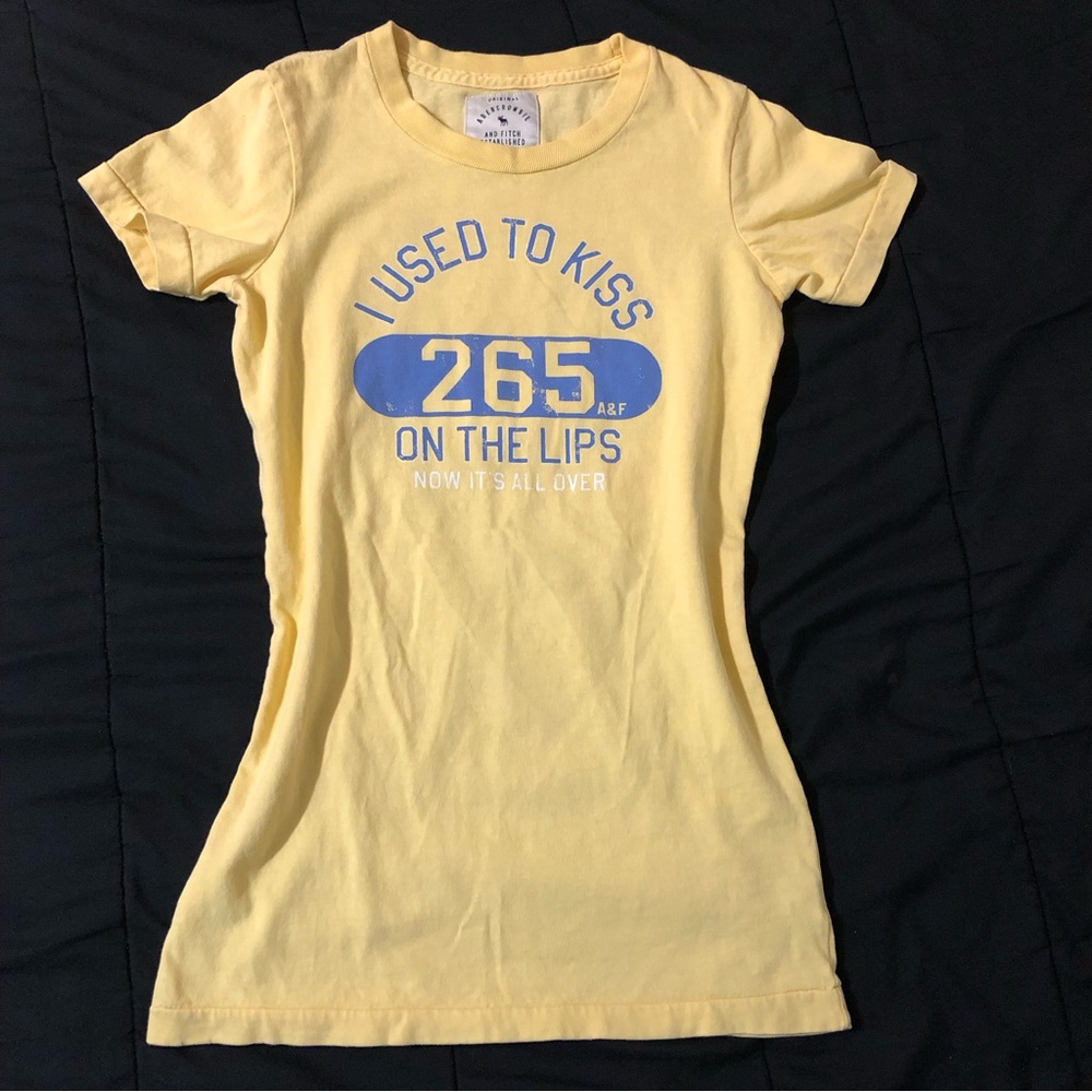 Sold - Abercrombie & Fitch graphic tee